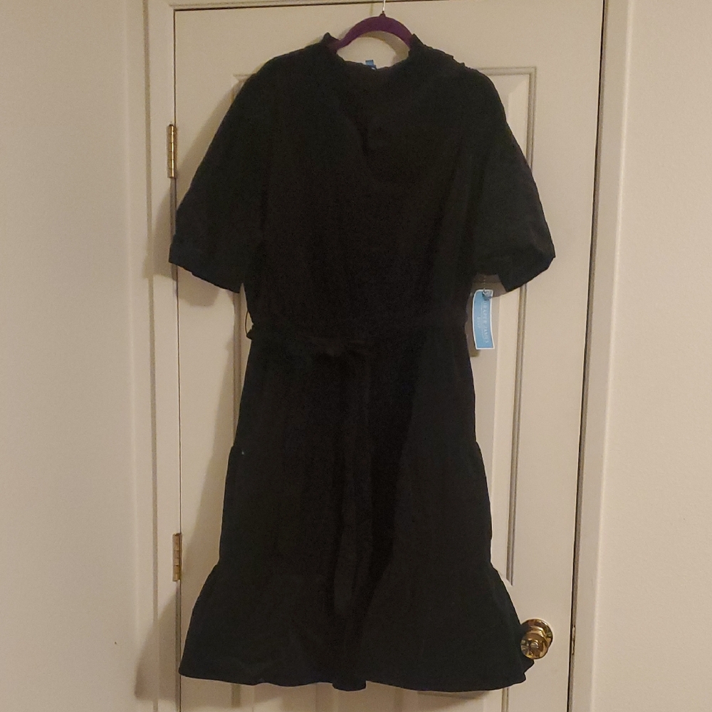 Chic Black Dress